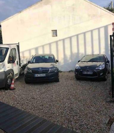 Logement Appartement Bourget Le Bourget Esterno foto