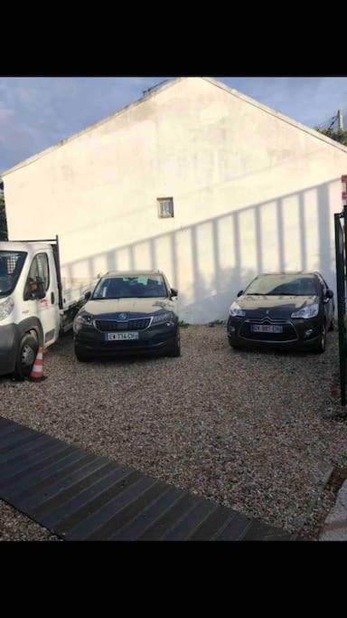 Logement Appartement Bourget Le Bourget Esterno foto